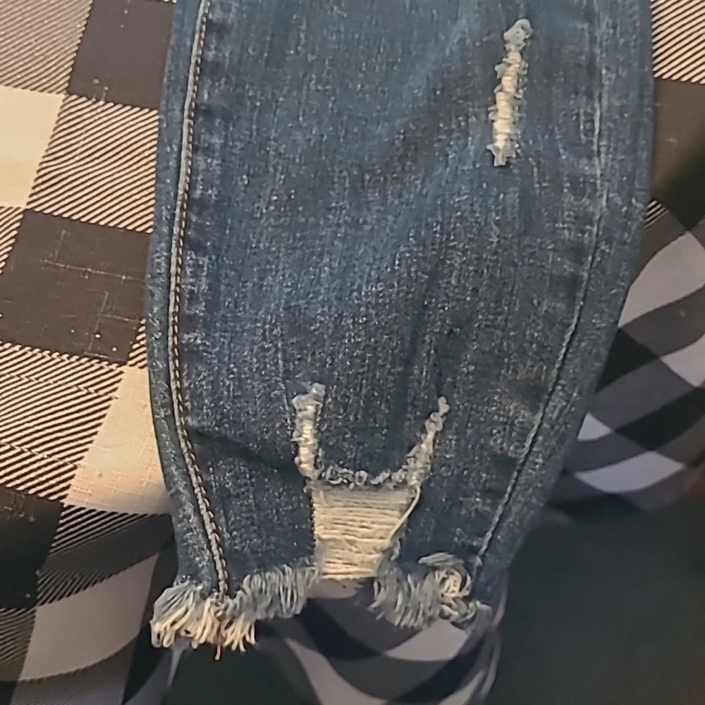 Jeans - Picture 2 of 5